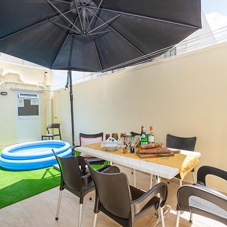Summer Breeze 3 Bedroom Family Maisonette With Sunny Terrace In Mellieha - By Getawaysmalta Εξωτερικό φωτογραφία