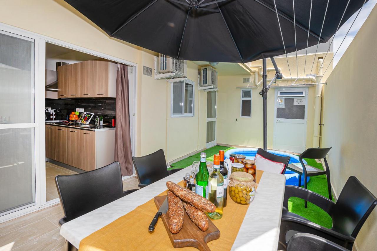 Summer Breeze 3 Bedroom Family Maisonette With Sunny Terrace In Mellieha - By Getawaysmalta Εξωτερικό φωτογραφία