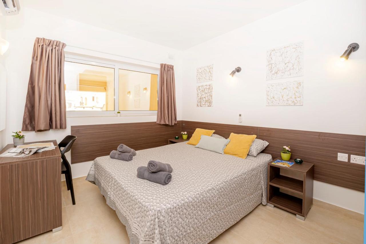 Summer Breeze 3 Bedroom Family Maisonette With Sunny Terrace In Mellieha - By Getawaysmalta Εξωτερικό φωτογραφία